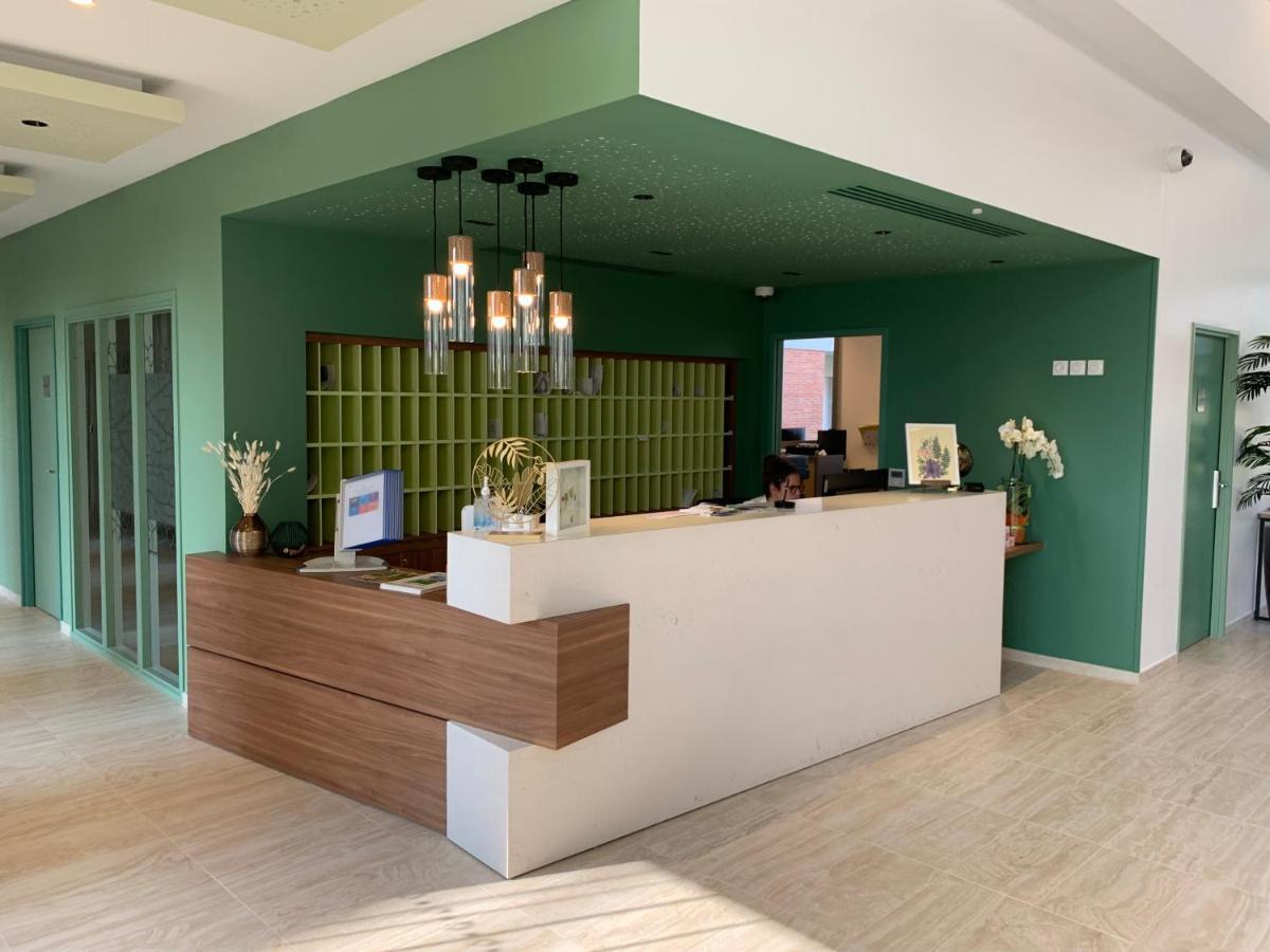 Aparthotel Domitys Les Cepages Gaillac Exterior foto